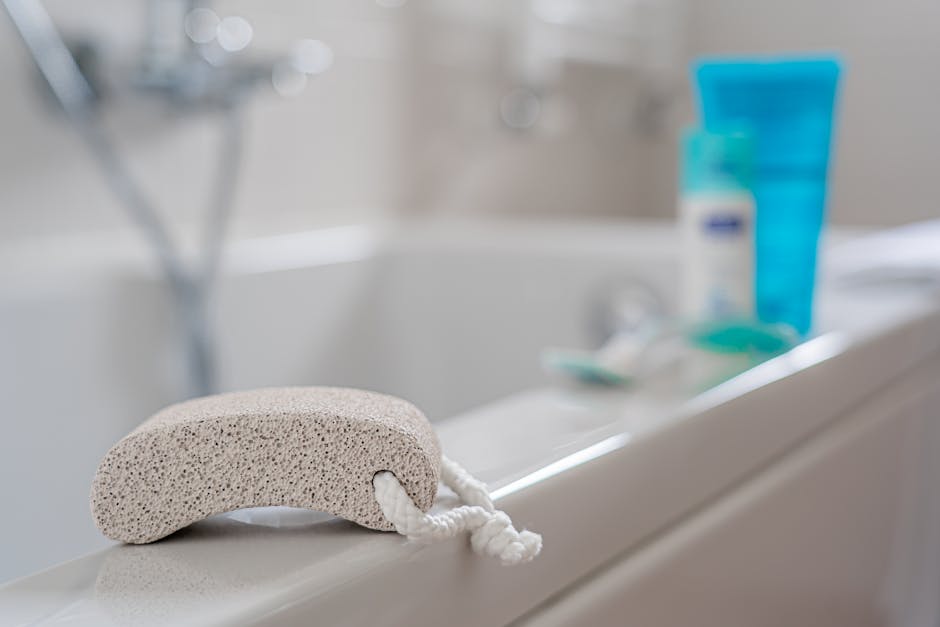 4. GUGUG 4-in-1 Waterproof Skin Scrubber — Best Budget Pick