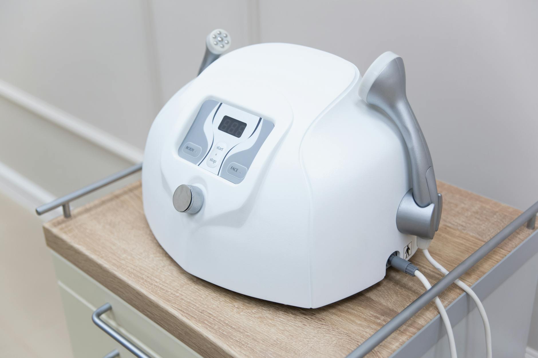RF radiofrequency skin tightening device