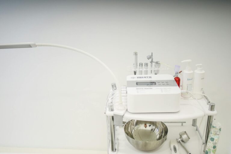 galvanic facial device skincare