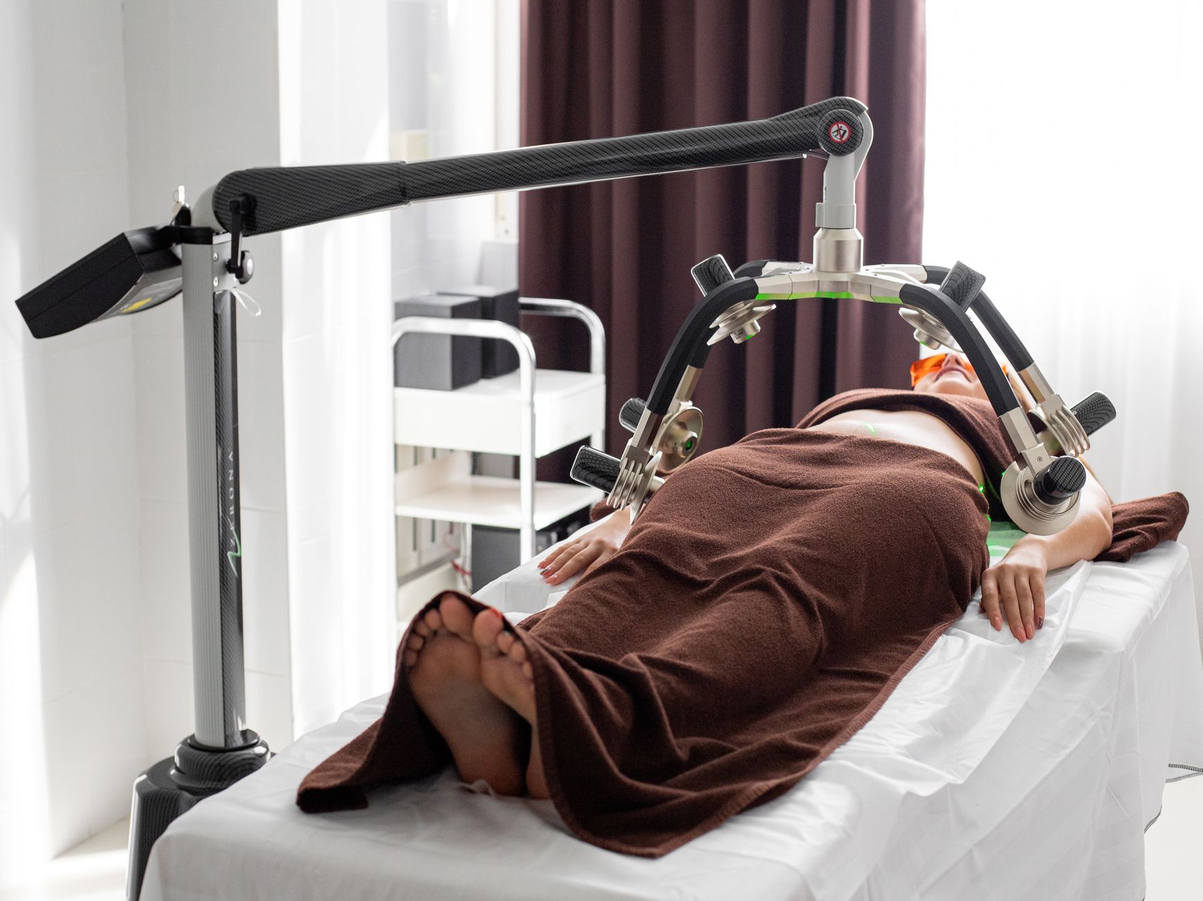 RF EMS body sculpting device