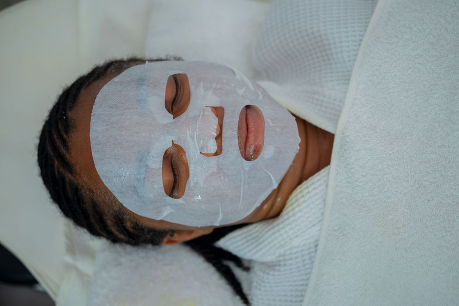 Omnilux contour face mask