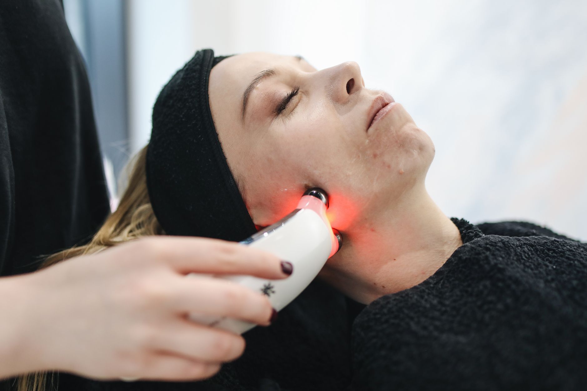 LED acne spot treatment device blue light therapy